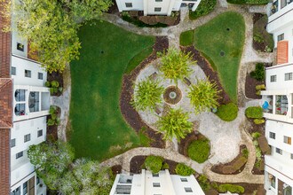 The Registry at Michigan Park in Orlando, FL - Building Photo - Building Photo