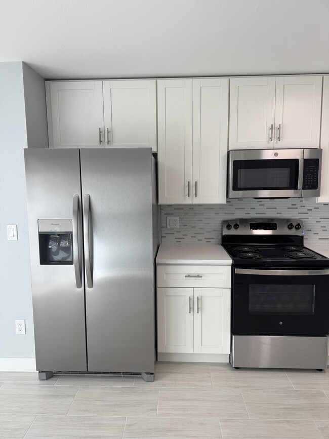 3453 Clark Rd, Unit 3451 Clark Road in Sarasota, FL - Building Photo - Building Photo