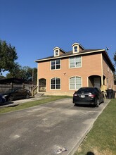 10213 Teneha Dr in Houston, TX - Building Photo - Building Photo