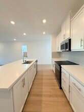 397 N Paso Robles Dr in Mountain House, CA - Building Photo - Building Photo