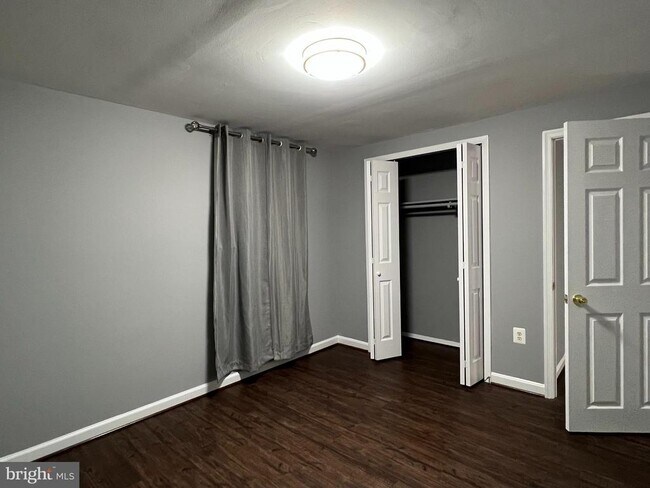 13829 Londonderry Ct in Woodbridge, VA - Building Photo - Building Photo
