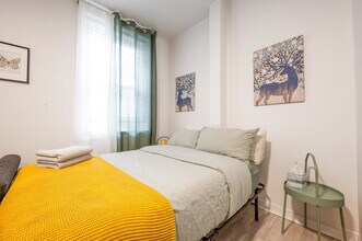 250 E 33rd St, Unit SI ID1323937P in New York, NY - Foto de edificio - Building Photo