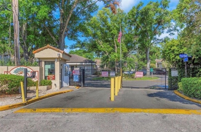 property at 4965 Puritan Cir