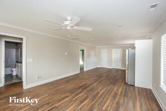 621 E Mills Dr in Landis, NC - Building Photo - Building Photo