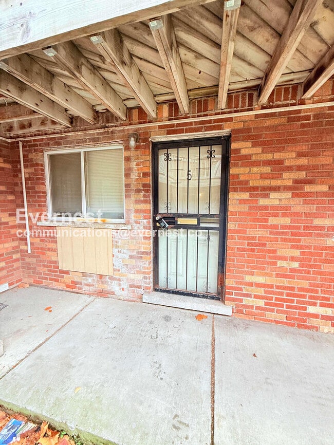 property at 18711 Schoolcraft Rd