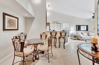 923 Villa Cir in Boynton Beach, FL - Building Photo - Building Photo