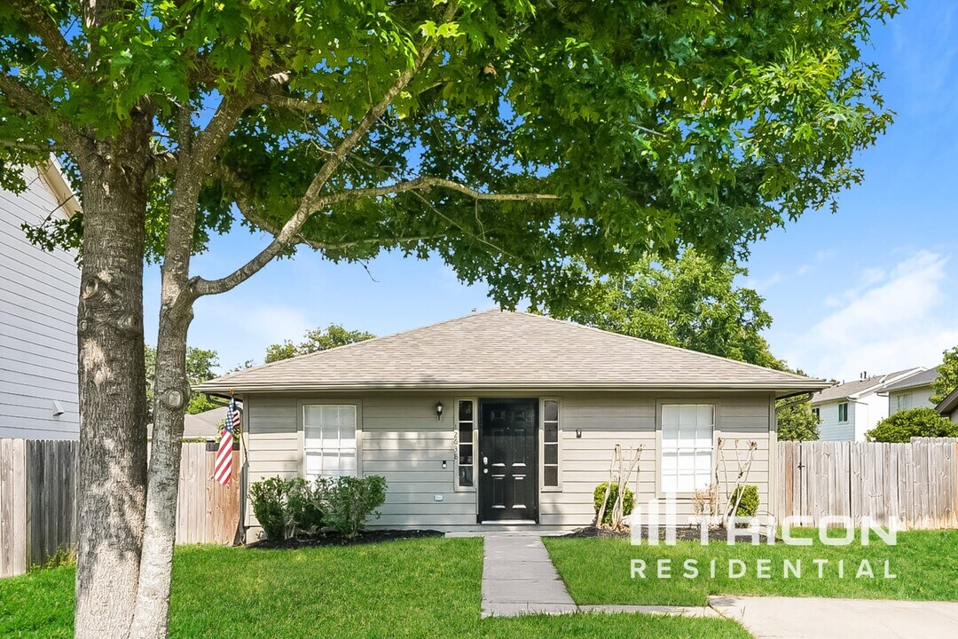 12638 Burdine St in Houston, TX - Building Photo