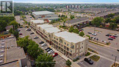 5014 Serena Dr in Lincoln, ON - Building Photo - Building Photo