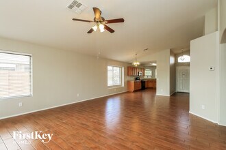 75 W Dexter Way in San Tan Valley, AZ - Building Photo - Building Photo