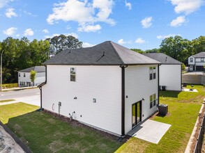 438 Sustainable Wy in Raleigh, NC - Building Photo - Building Photo