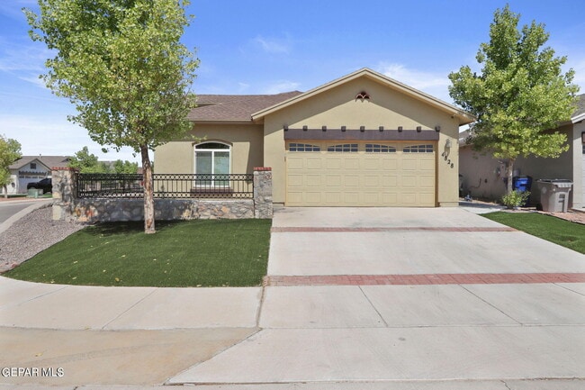 4828 Guillermo Espinoza St in El Paso, TX - Building Photo - Building Photo