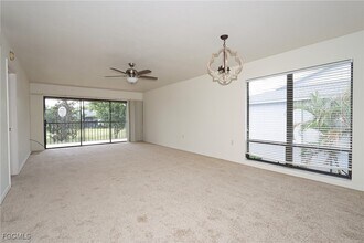 1208 Commonwealth Cir in Naples, FL - Building Photo - Building Photo