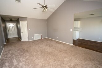 12100 Valley Ave in Collinsville, OK - Building Photo - Building Photo
