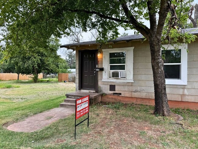 property at 1401 Fillmore St