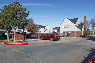 Cape Cod Apartment Condominiums in Oklahoma City, OK - Building Photo - Building Photo