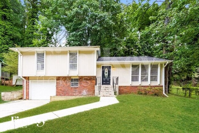 property at 5207 Paramont Dr