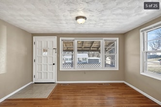 4148 S Hooper Ave in Springfield, MO - Building Photo - Building Photo