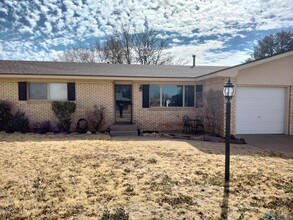 1801 Glenarm Dr in Clovis, NM - Building Photo - Building Photo