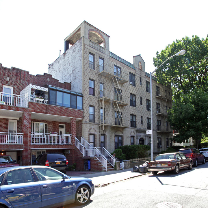 146 92nd St in Brooklyn, NY - Building Photo