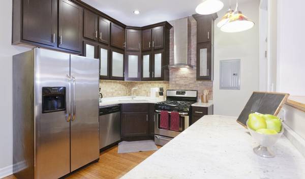 3529 N Reta Ave in Chicago, IL - Building Photo - Building Photo