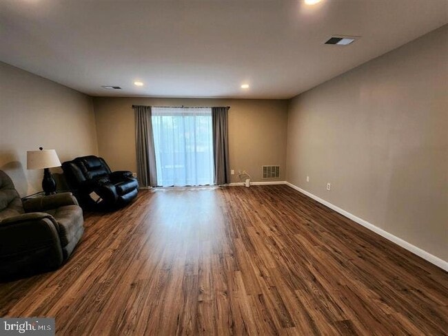 3714 Steppes Ct in Falls Church, VA - Foto de edificio - Building Photo