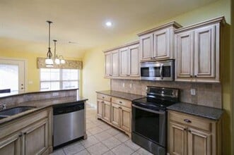 3200 SW Calm Ridge Rd in Bentonville, AR - Building Photo - Building Photo