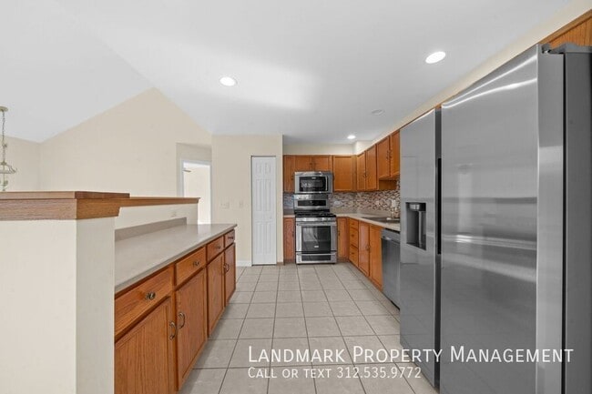 24644 John Adams Dr in Plainfield, IL - Building Photo - Building Photo