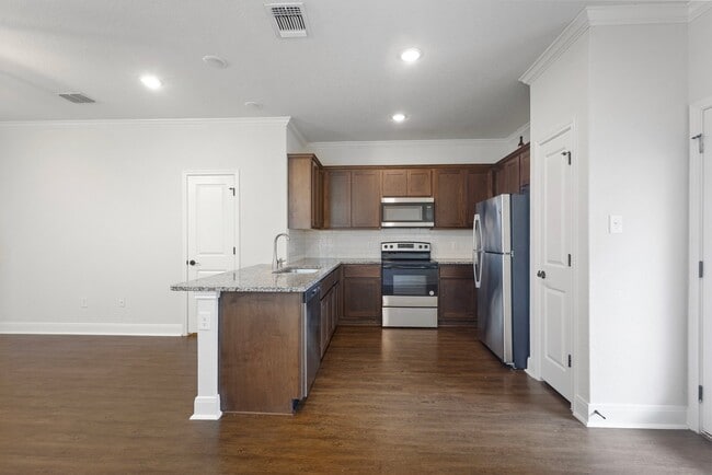 10303 Candlewood Wy in San Antonio, TX - Building Photo - Building Photo