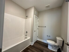 373 Galaxy Ln in Lexington, SC - Building Photo - Building Photo