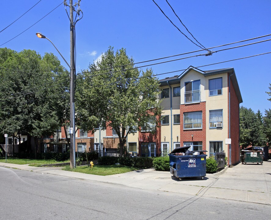 Secord Cooperative Homes in Toronto, ON - Building Photo
