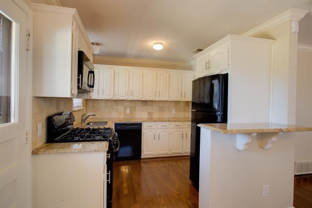 934 Bridget Dr in Dallas, TX - Building Photo - Building Photo