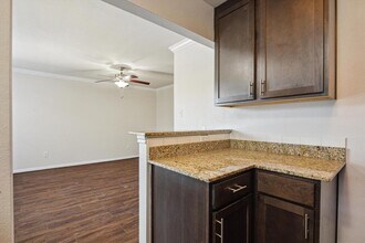 214 W 17th St in Houston, TX - Building Photo - Building Photo