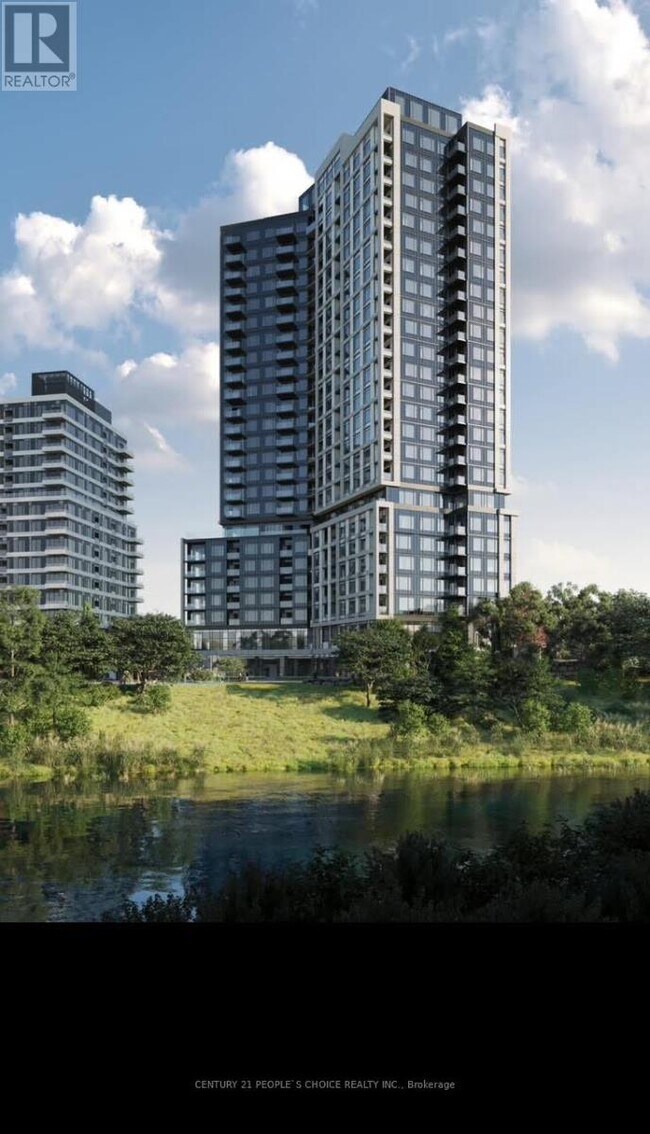 2495 Eglinton Ave W in Mississauga, ON - Building Photo - Building Photo