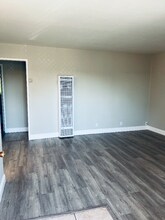 6638 MacArthur Blvd in Oakland, CA - Building Photo - Building Photo