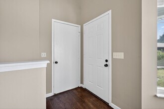 220 Pheasant Point Blvd in O'Fallon, MO - Building Photo - Building Photo