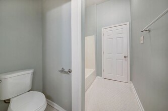 602 W 36th St in Savannah, GA - Building Photo - Building Photo
