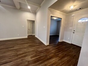 301 Gibson Cir in Kathleen, GA - Building Photo - Building Photo