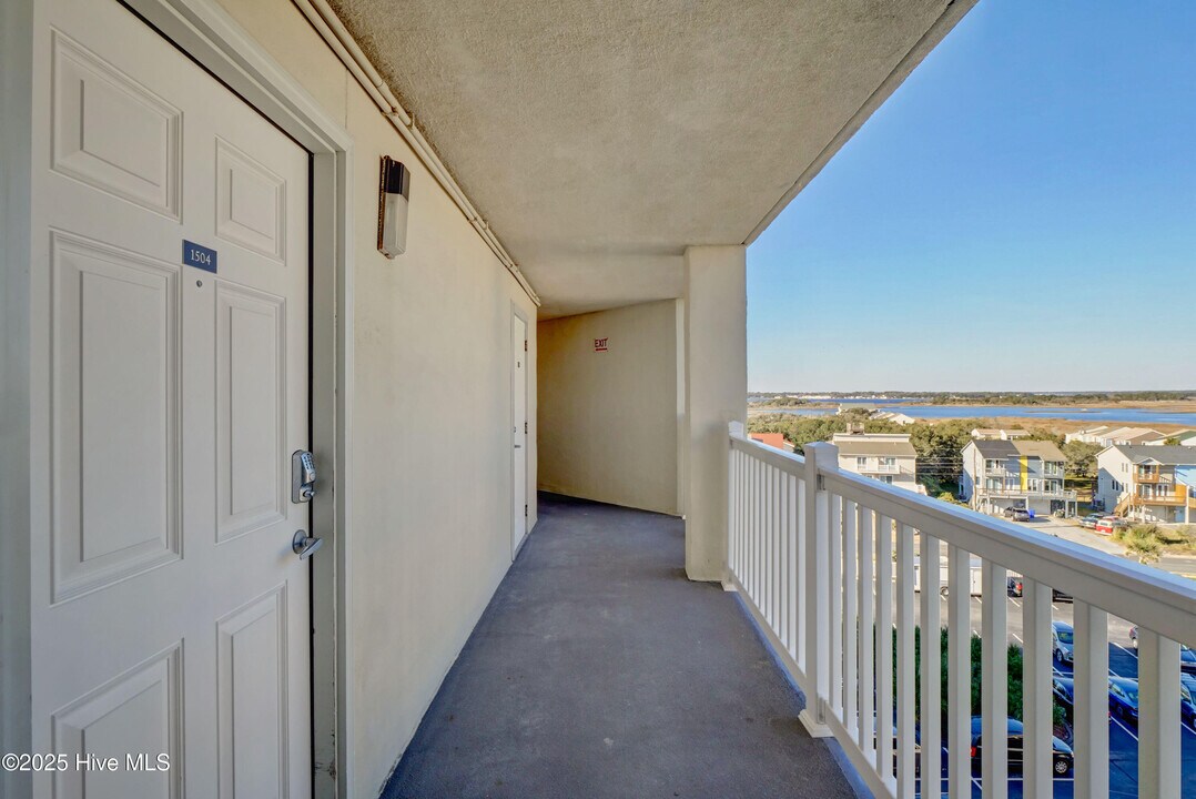 2000 New River Inlet Rd in North Topsail Beach, NC - Building Photo