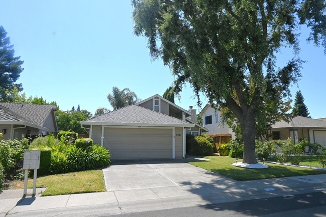 7522 Salton Sea Way in Sacramento, CA - Building Photo - Building Photo