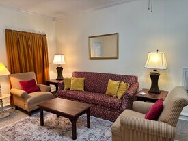 4712 Lady Slipper Path, Unit 1 in Williamsburg, VA - Building Photo