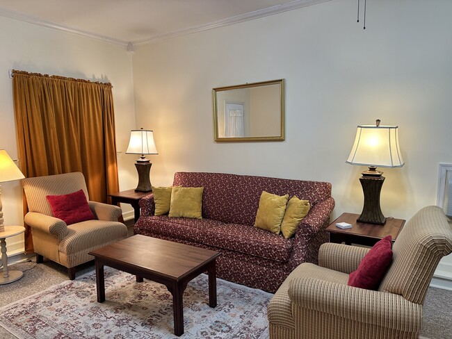 4712 Lady Slipper Path, Unit 1