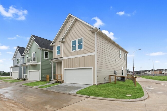 property at 9602 Valeca Dr