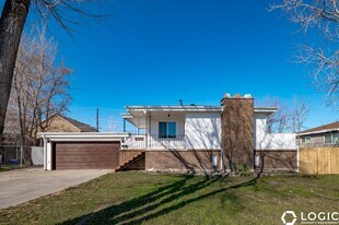 7338 Rusty Dr in Midvale, UT - Building Photo