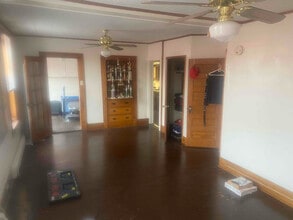 132 Pike St, Unit 2 in Port Jervis, NY - Building Photo - Building Photo