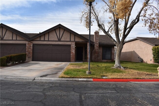 property at 612 Buttonwood Ln