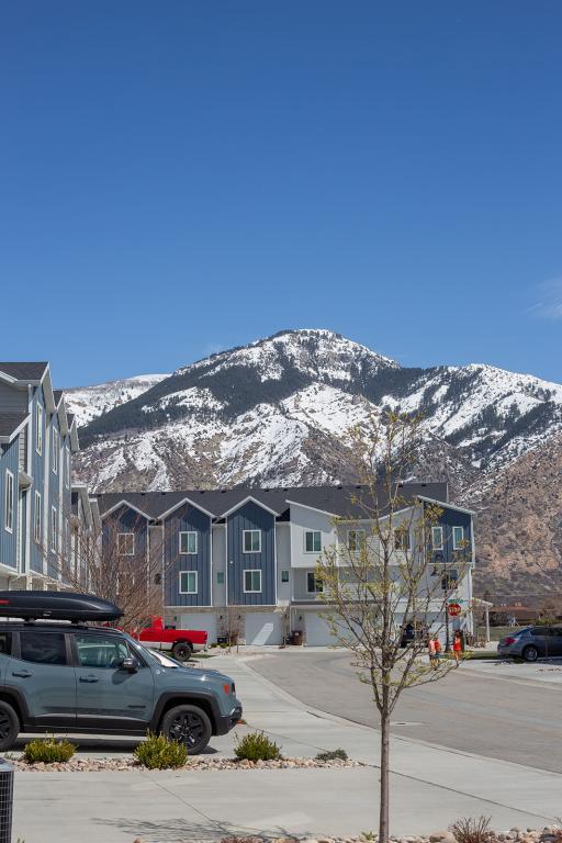 270 E 1825 N in North Ogden, UT - Building Photo - Building Photo