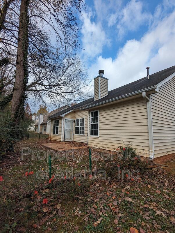 3821 Leprechaun Ct in Decatur, GA - Building Photo - Building Photo