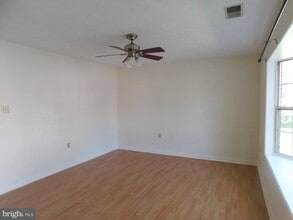 214 Banbury Terrace in Winchester, VA - Building Photo - Building Photo