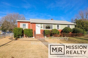 2500 Byron St in Richmond, VA - Building Photo