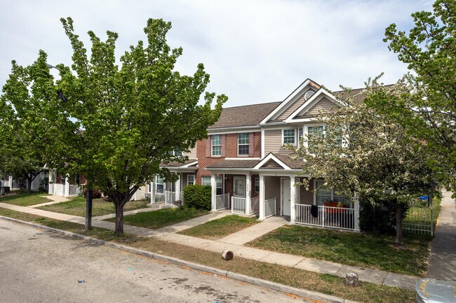 Chelton Terrace in Camden, NJ - Building Photo - Primary Photo
